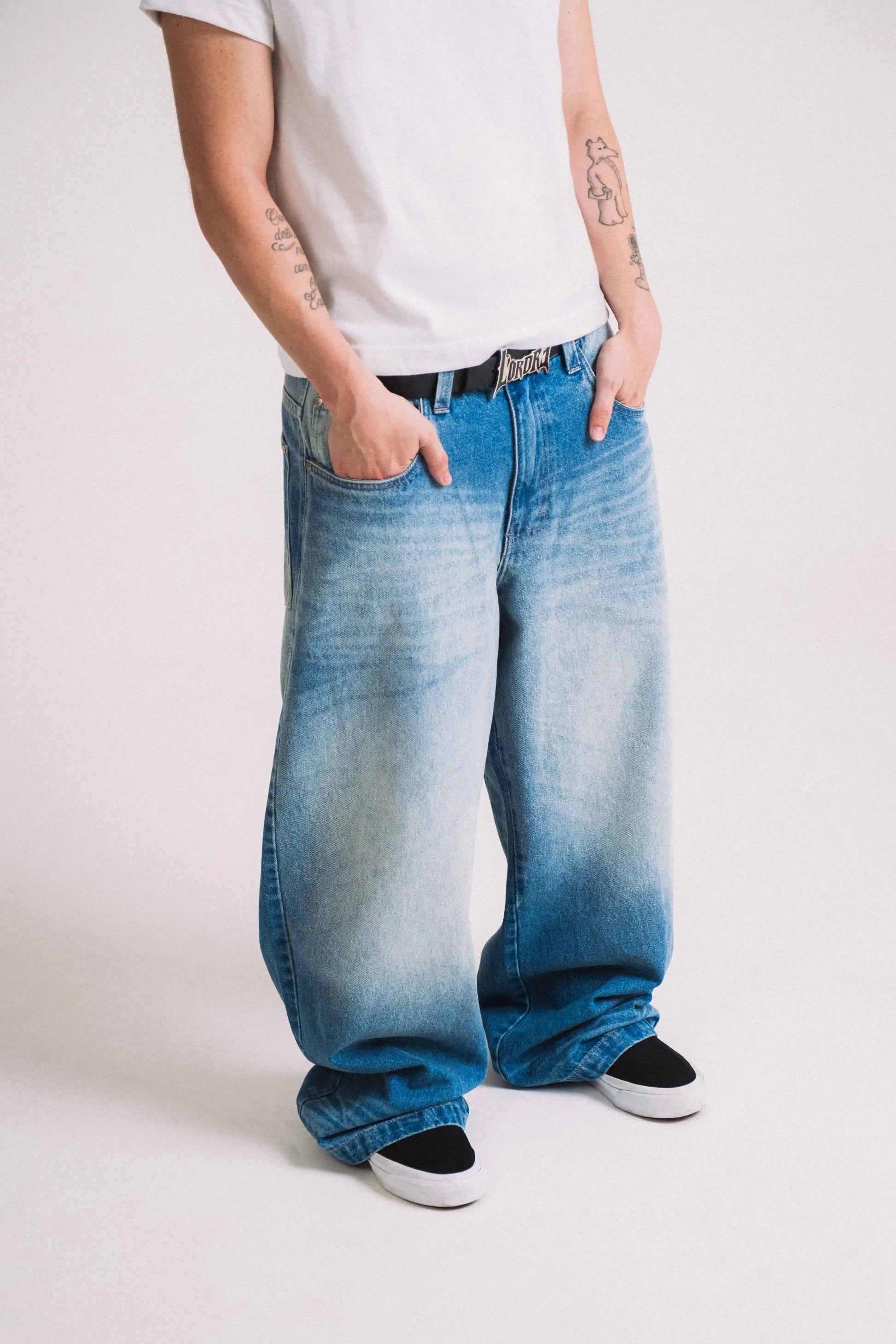 [PRÉ-VENDA] BAGGY JEANS DAYLIGHT